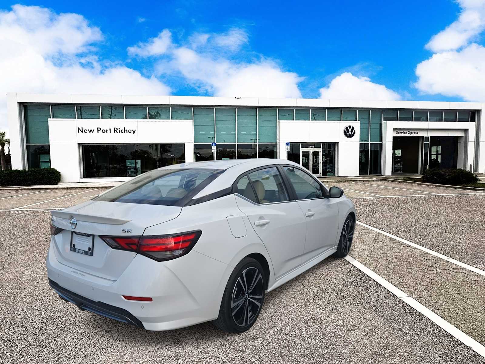 Thumbnail: 2023 Nissan Sentra - 8