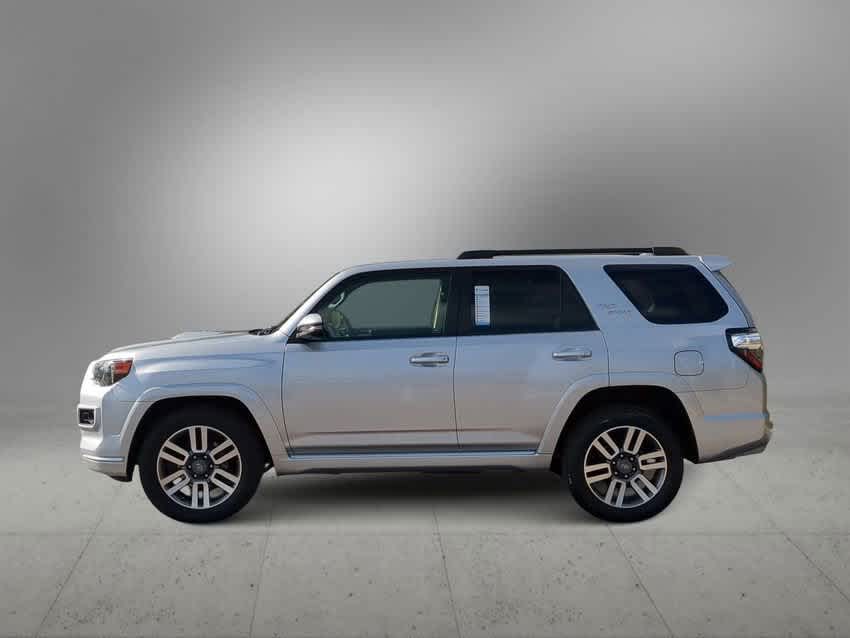 Thumbnail: 2022 Toyota 4Runner - 5