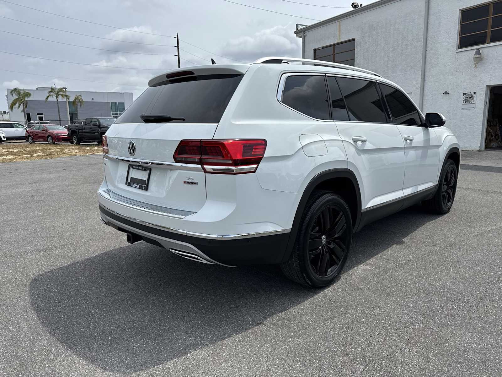 Thumbnail: 2019 Volkswagen Atlas - 6