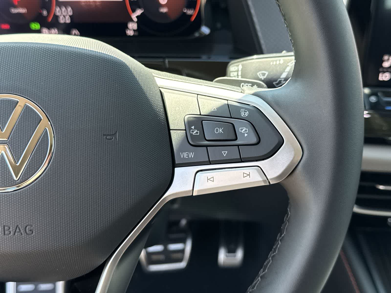 Thumbnail: 2026 Volkswagen Atlas - 24