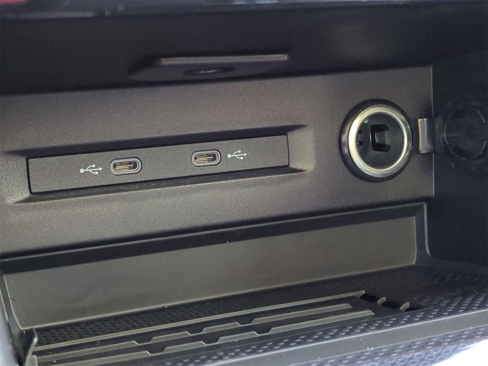 Thumbnail: 2025 Volkswagen Taos - 34