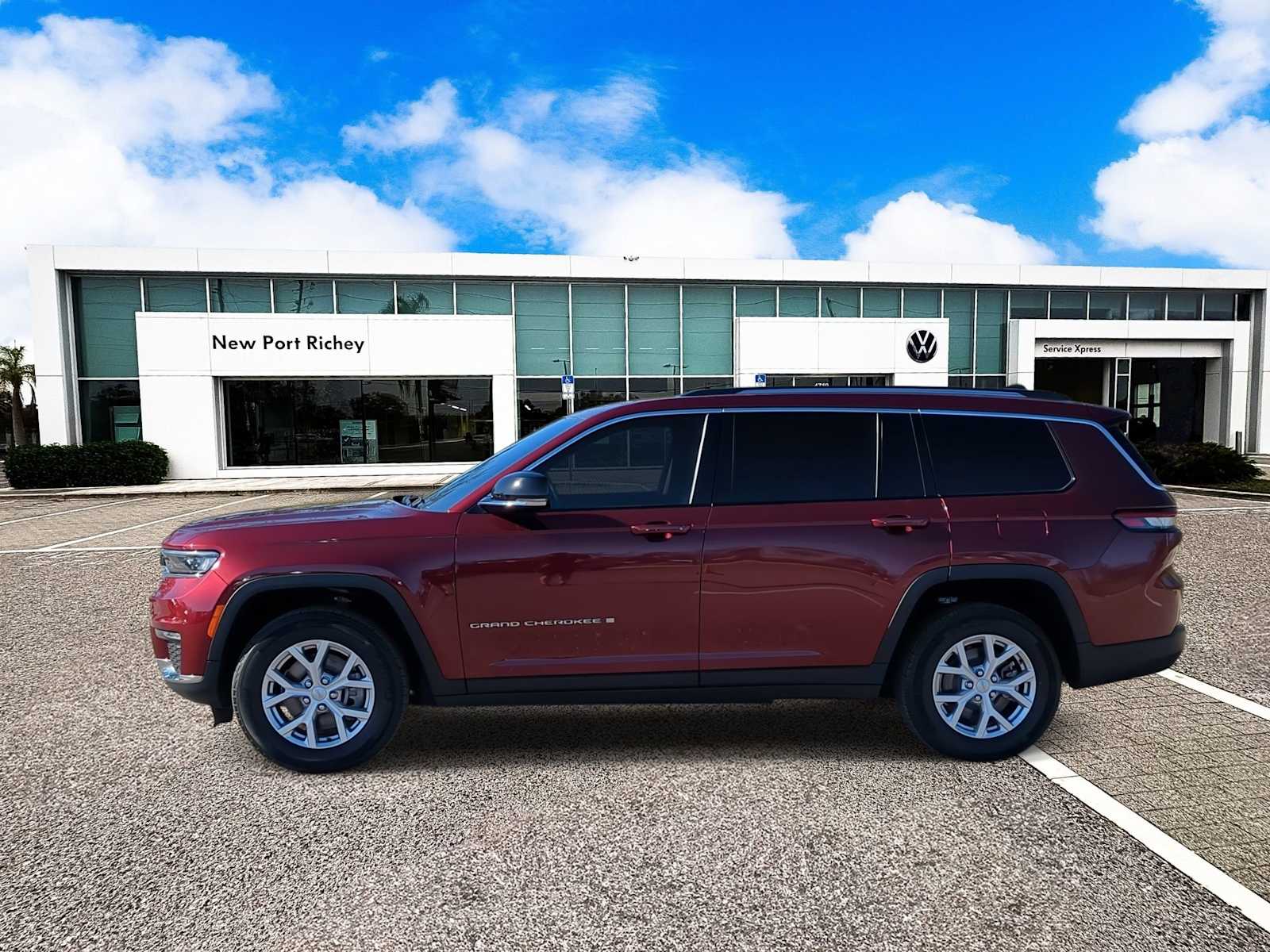 Thumbnail: 2022 Jeep Grand Cherokee - 5