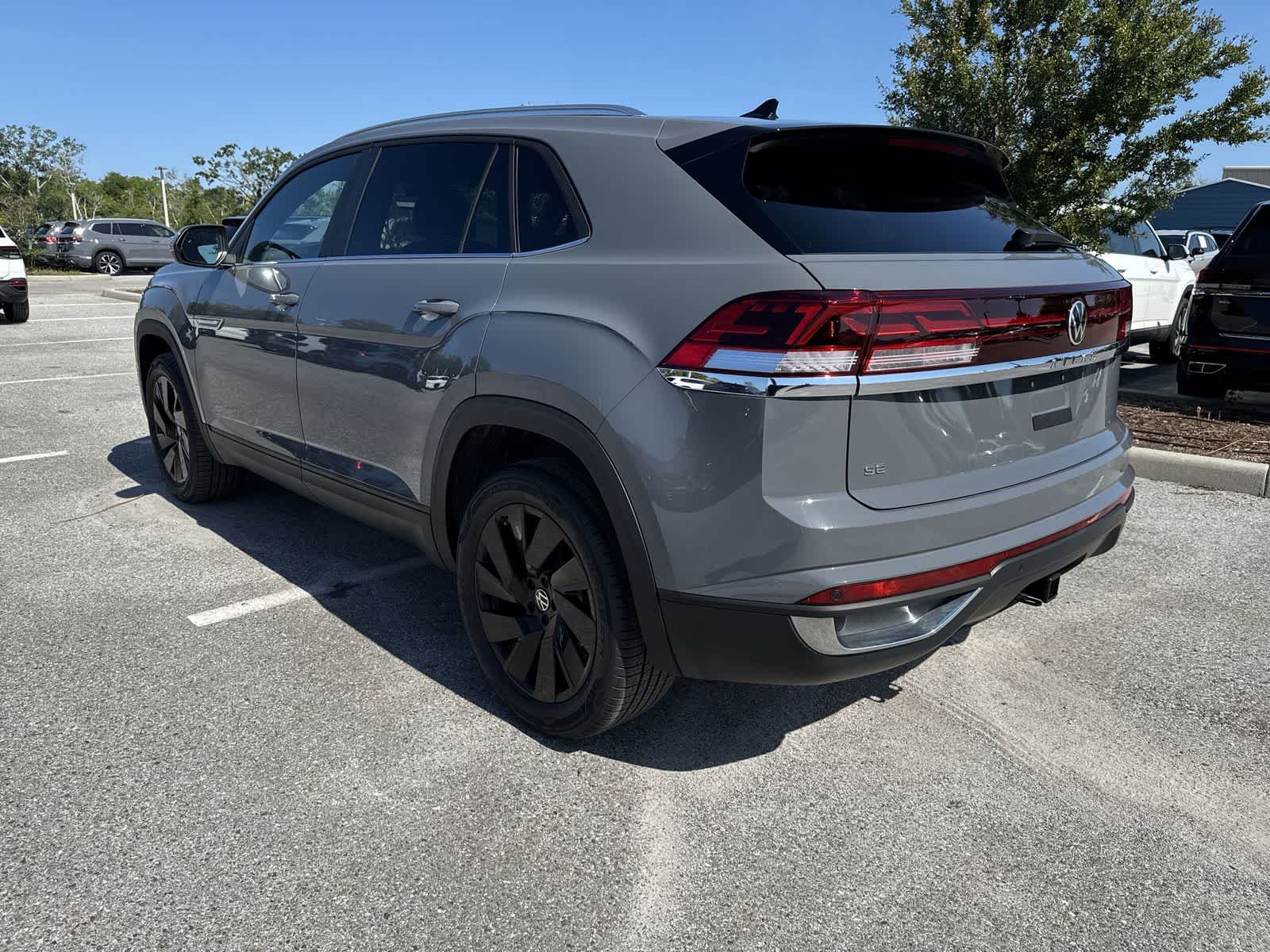 Thumbnail: 2026 Volkswagen Atlas - 4