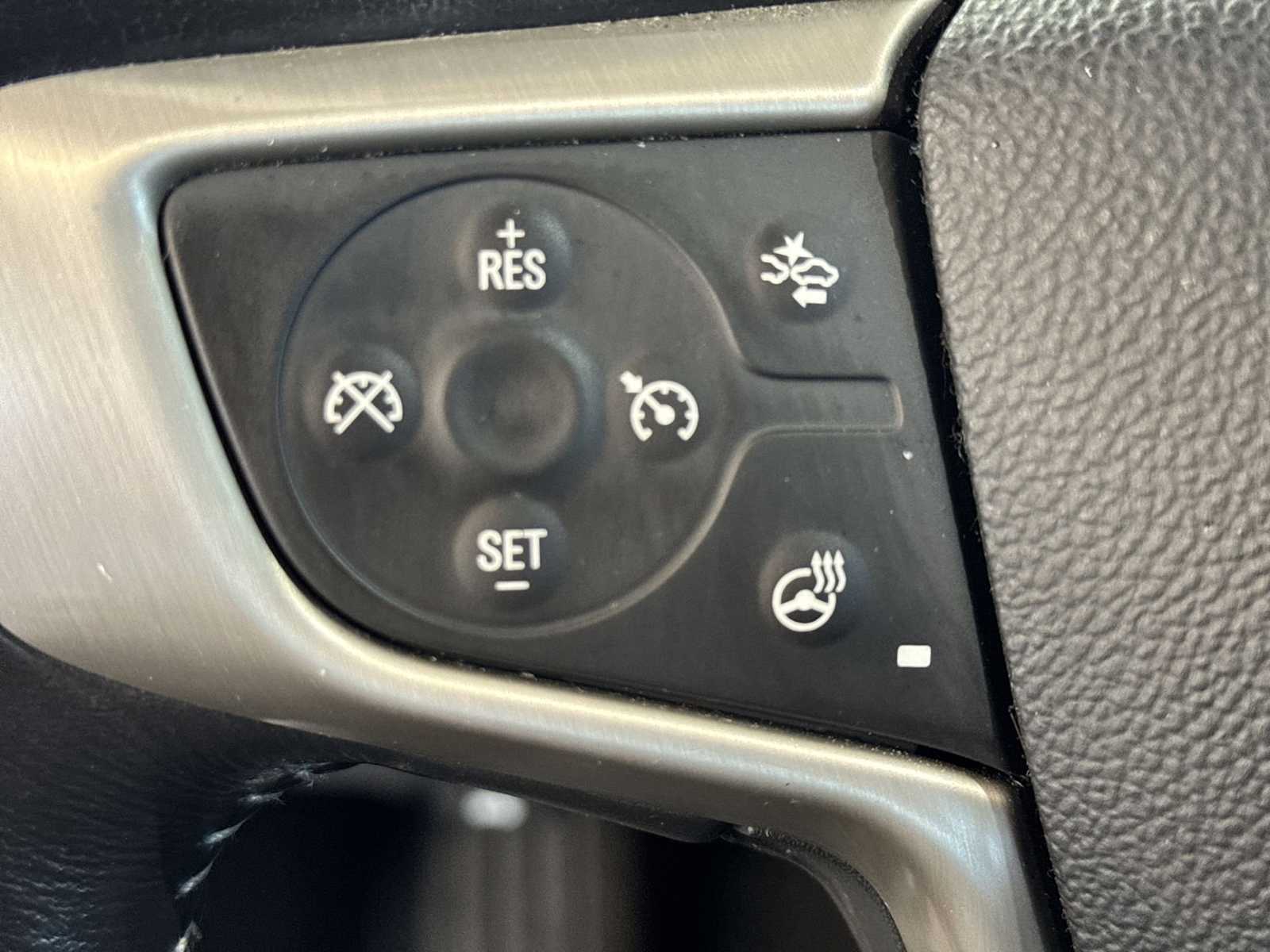 Thumbnail: 2022 GMC Terrain - 23