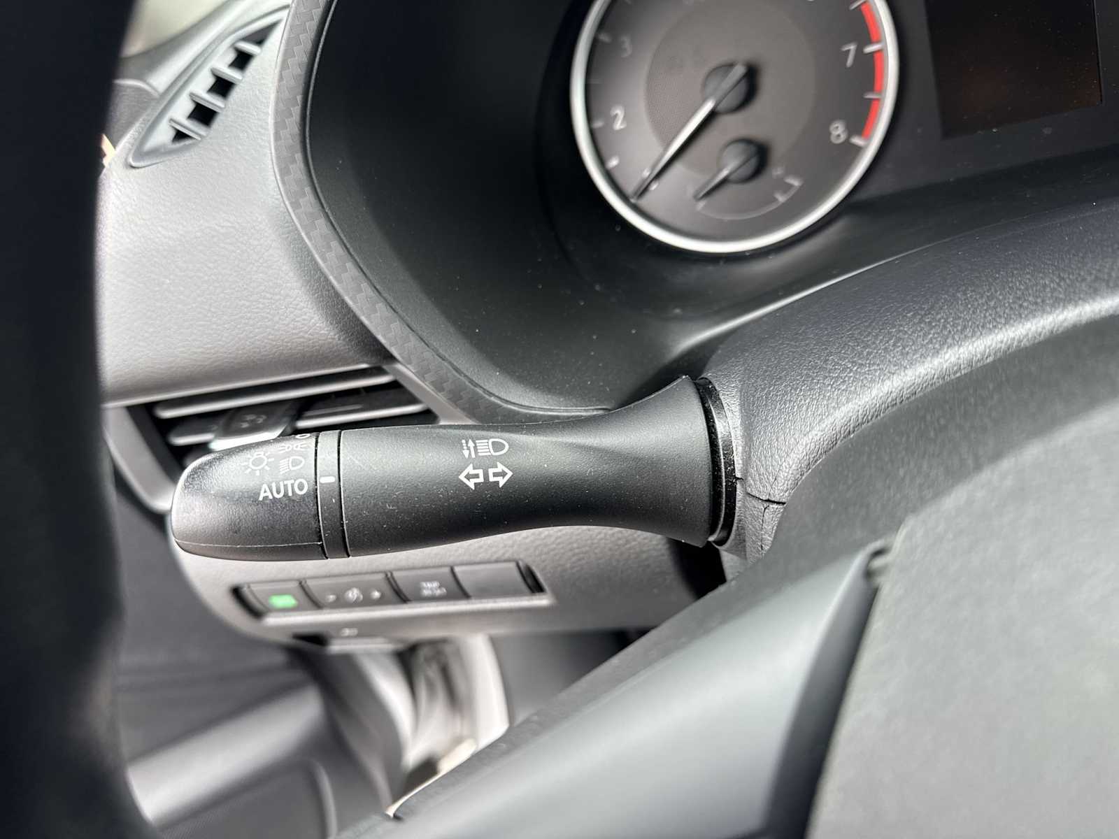 Thumbnail: 2023 Nissan Sentra - 24