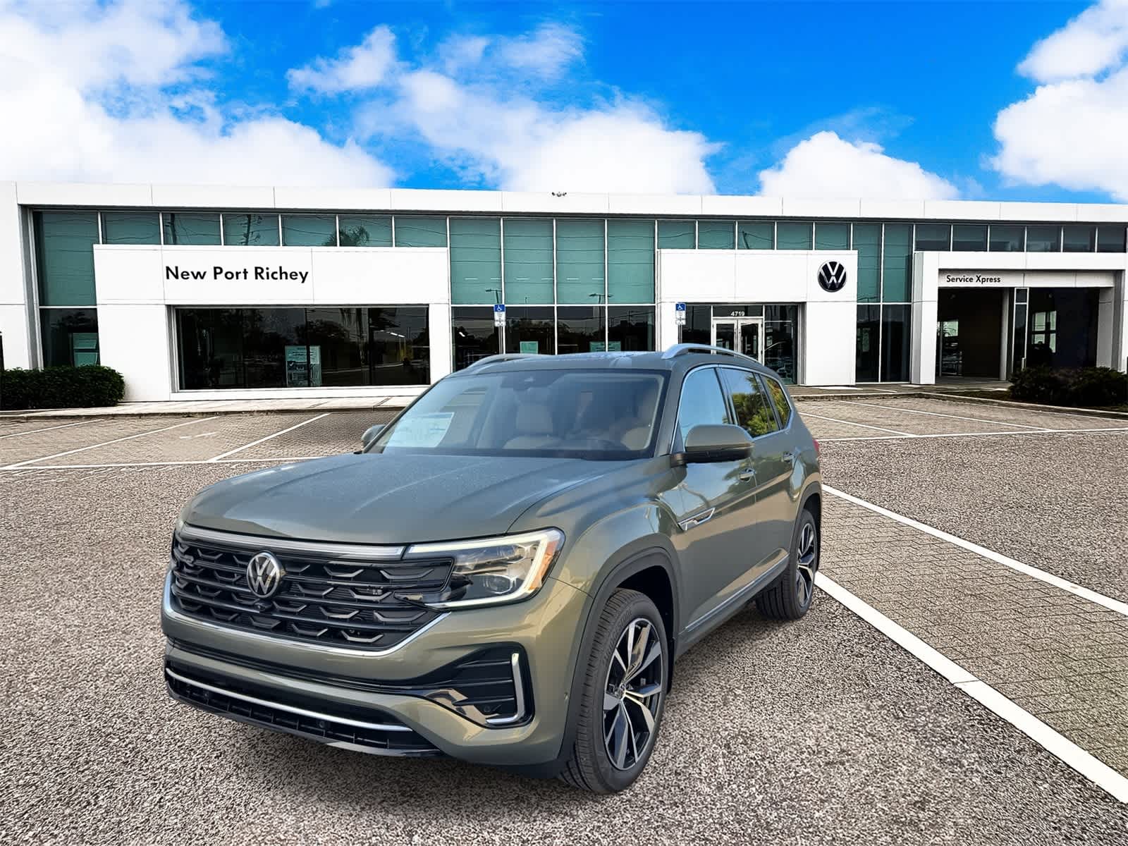 Thumbnail: 2026 Volkswagen Atlas - 4