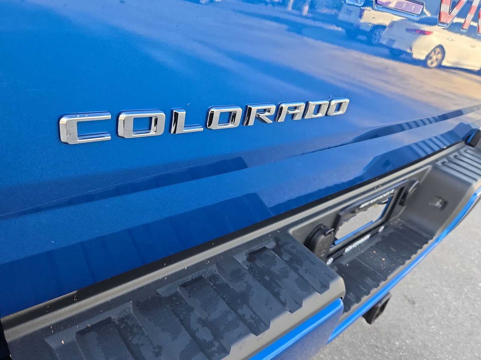 Thumbnail: 2022 Chevrolet Colorado - 13