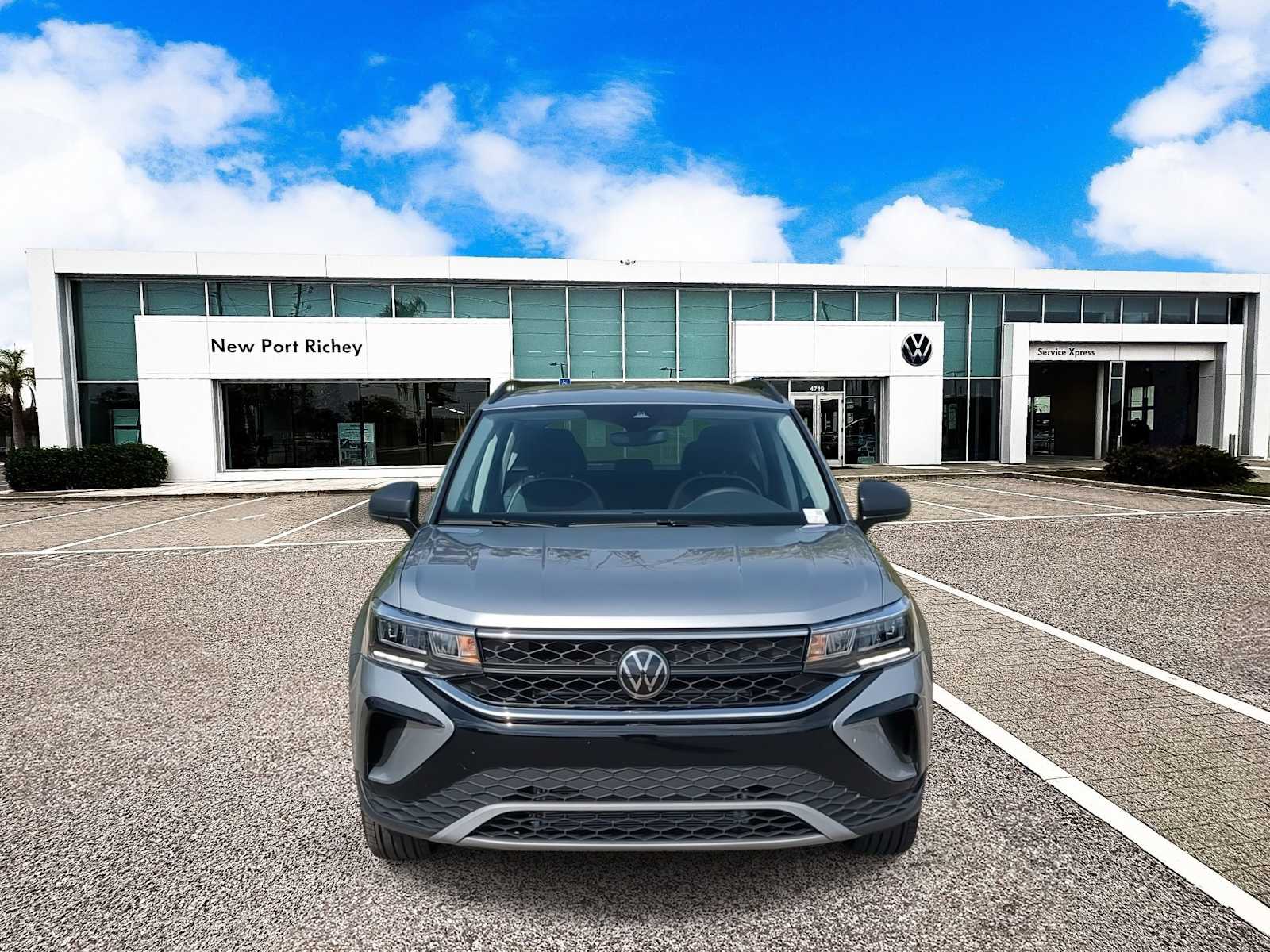 Thumbnail: 2024 Volkswagen Taos - 3