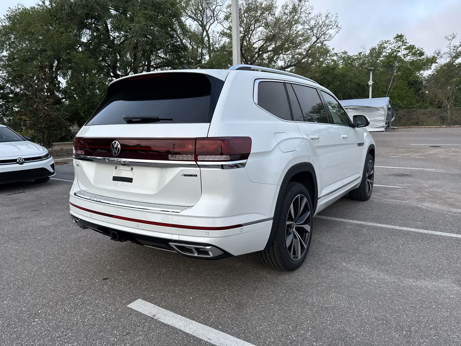 Thumbnail: 2026 Volkswagen Atlas - 6