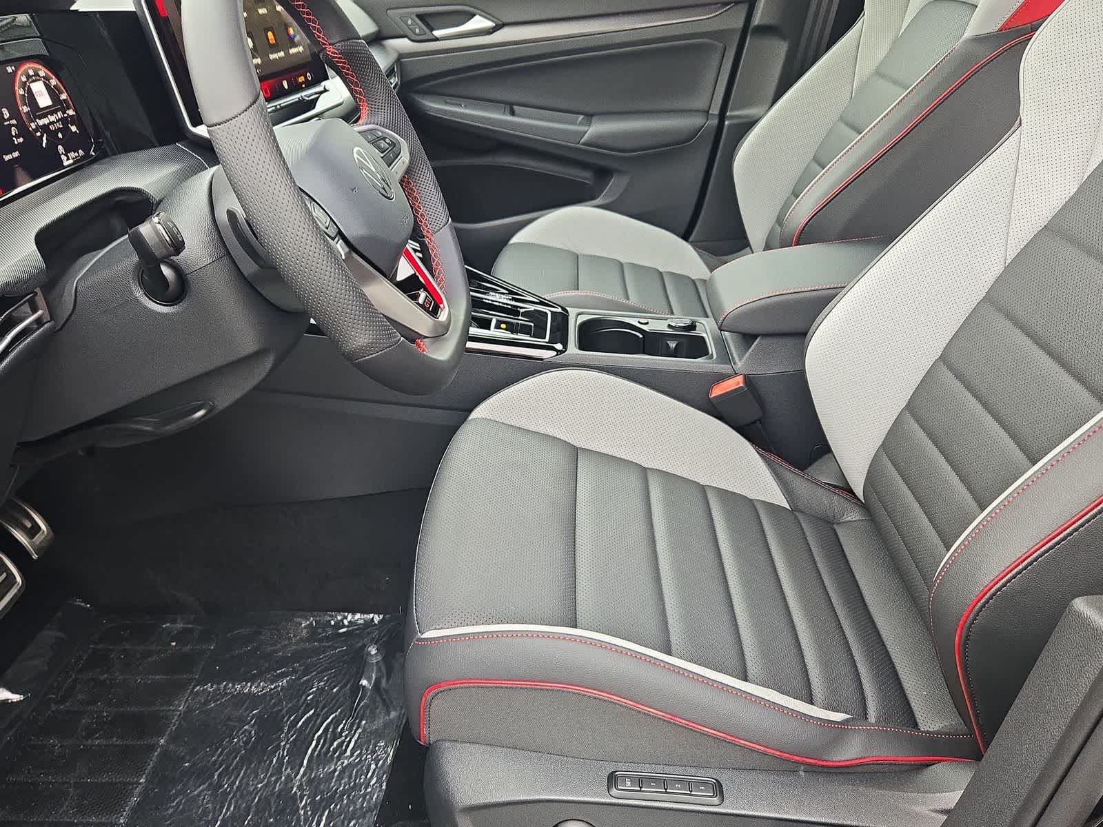 Thumbnail: 2026 Volkswagen Golf - 17