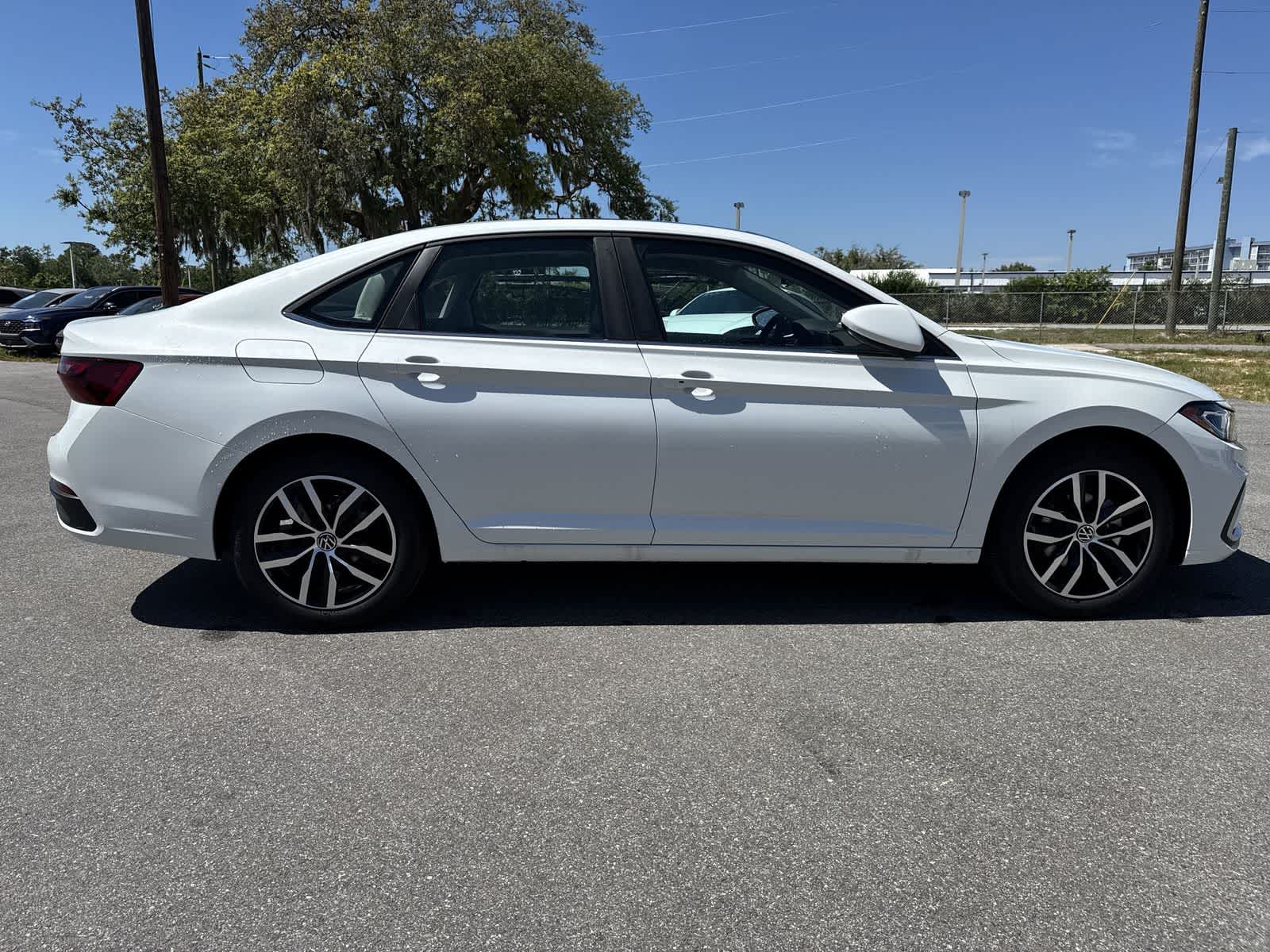 Thumbnail: 2026 Volkswagen Jetta - 7