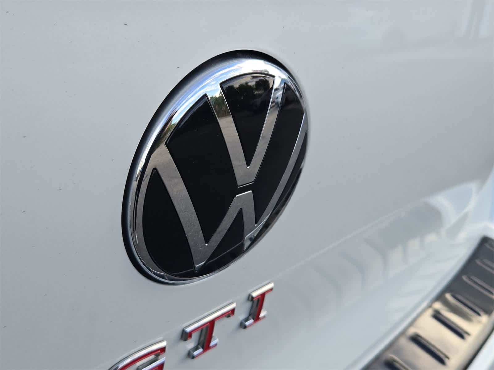 Thumbnail: 2026 Volkswagen Golf - 19