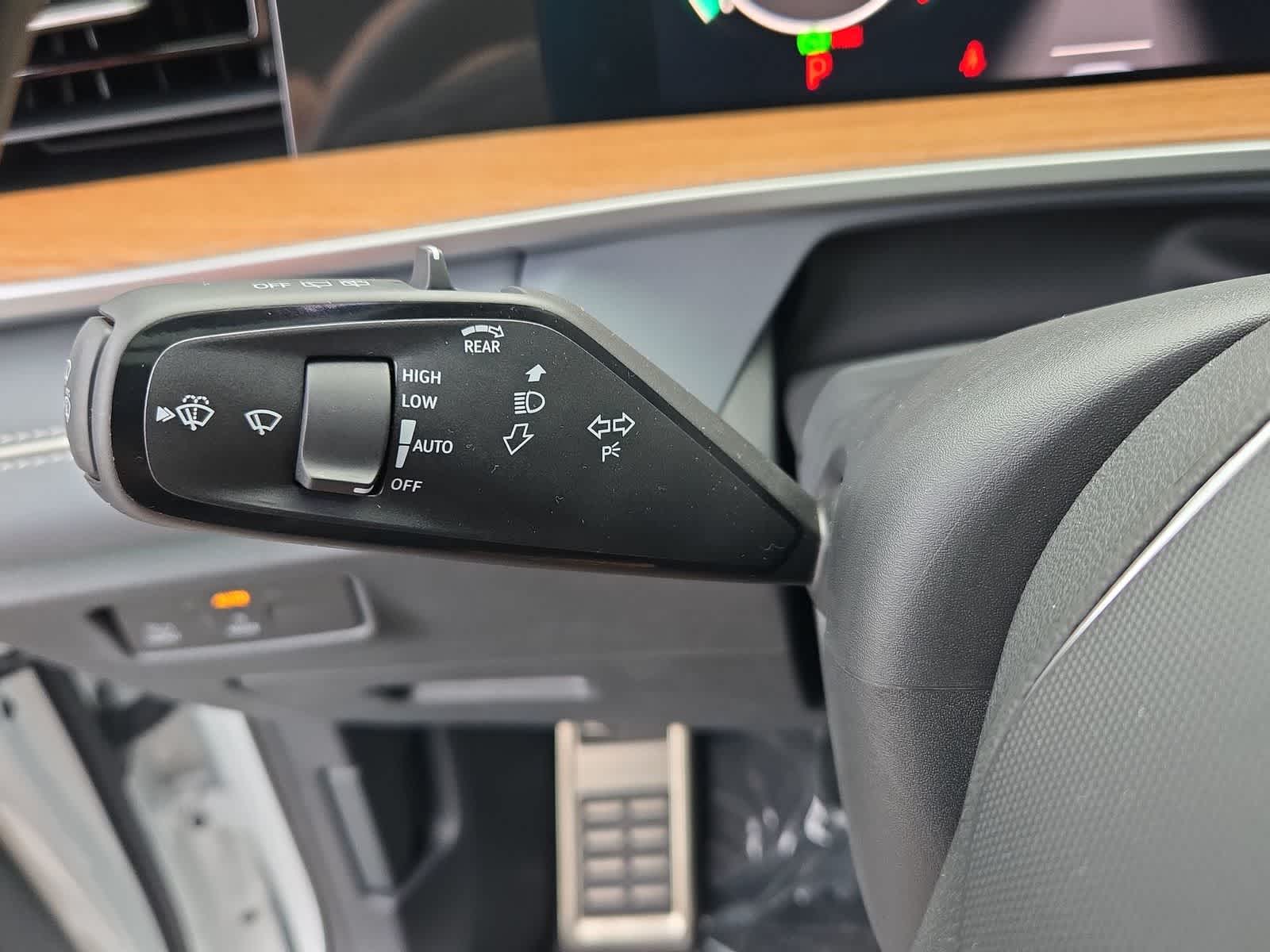 Thumbnail: 2025 Volkswagen Tiguan - 28