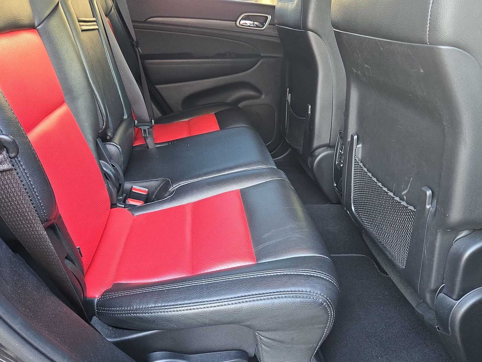 Thumbnail: 2019 Jeep Grand Cherokee - 19