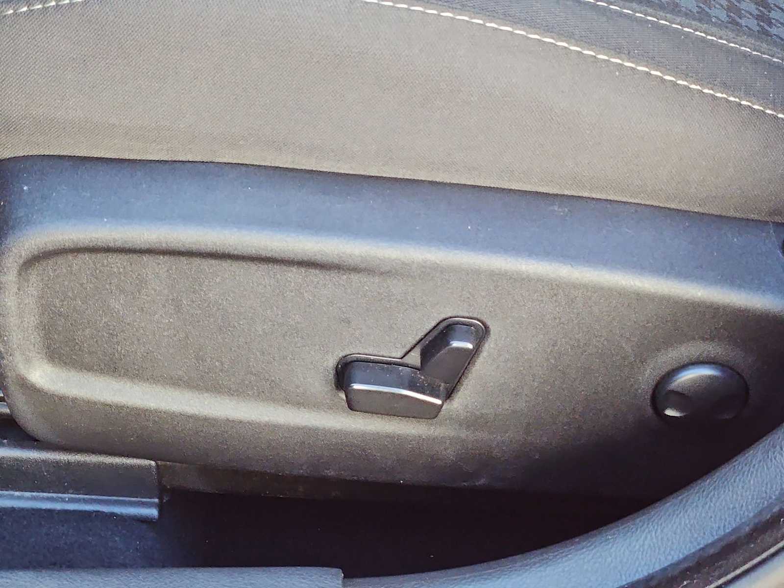 Thumbnail: 2023 Dodge Charger - 18