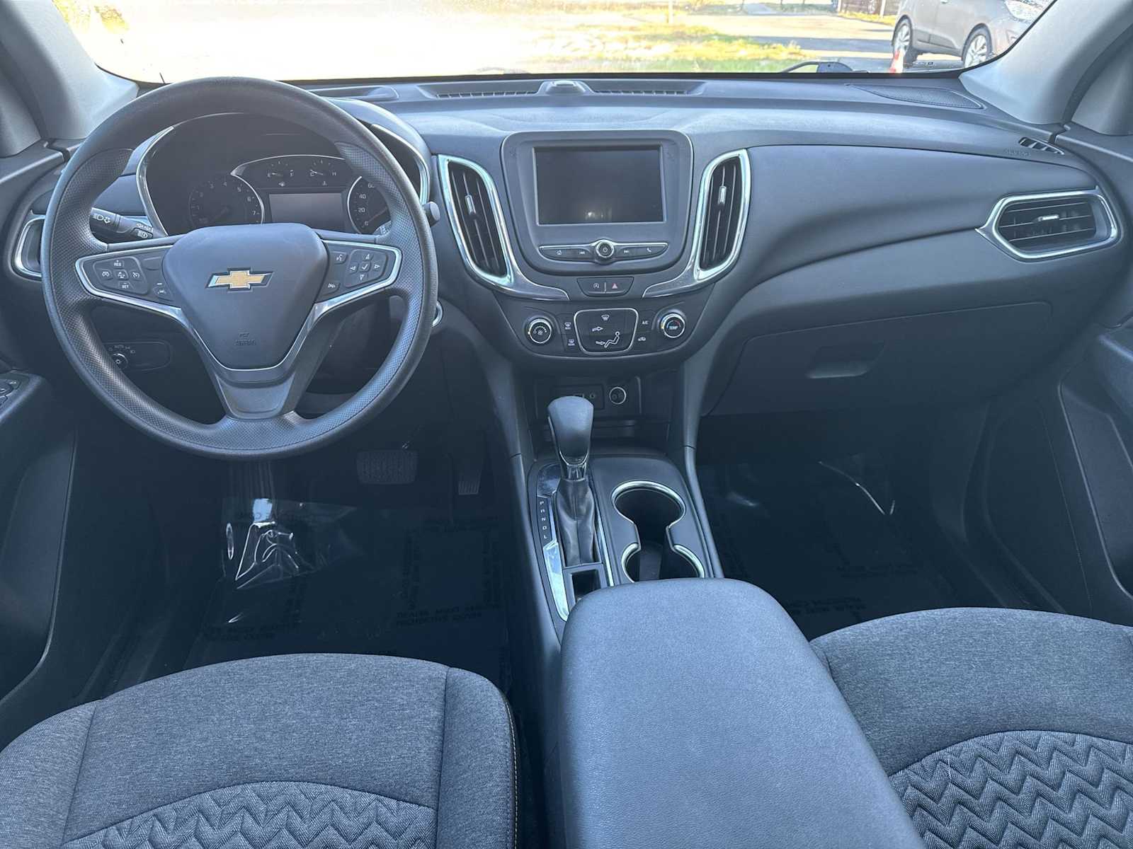 Thumbnail: 2023 Chevrolet Equinox - 15