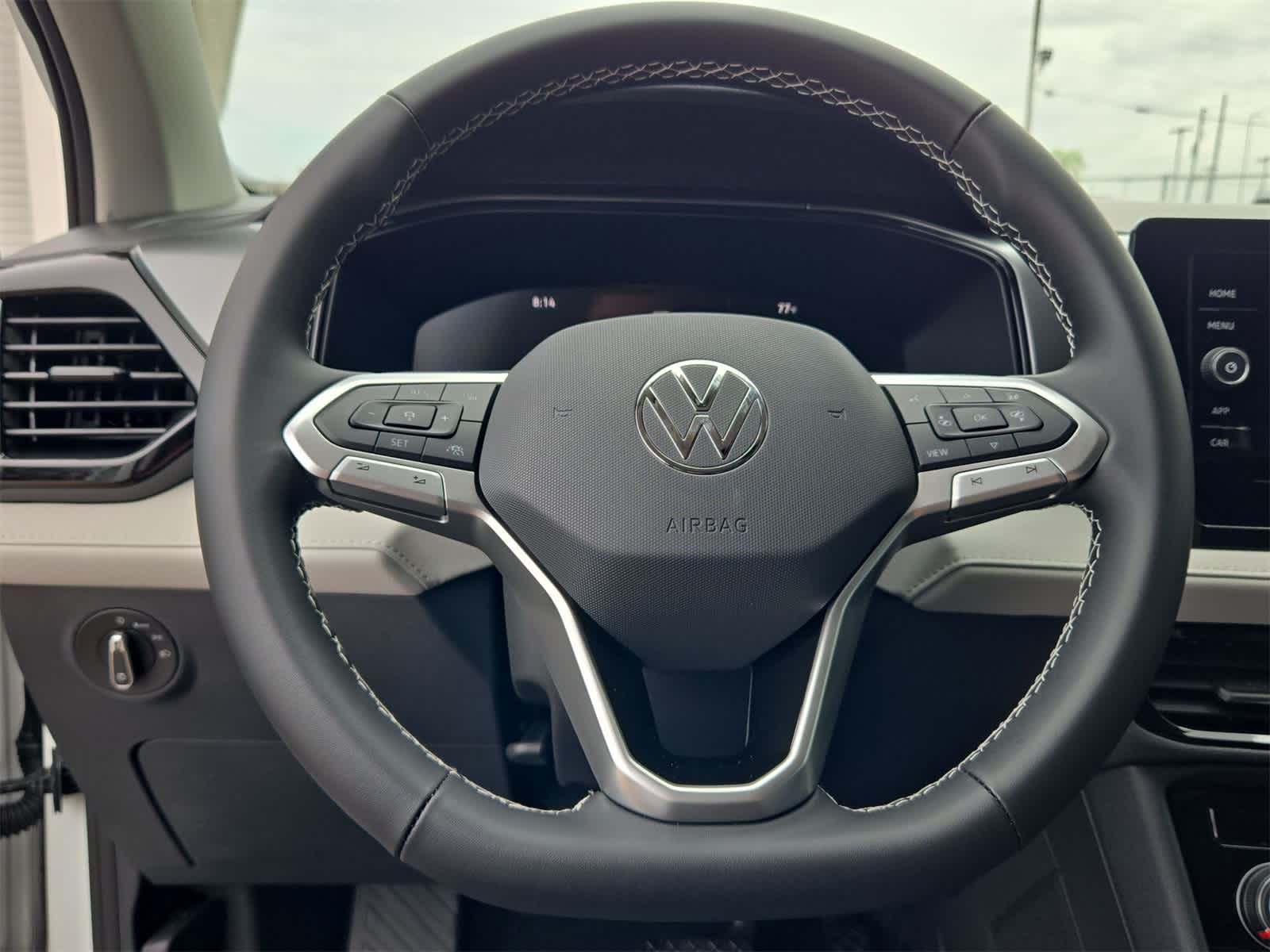 Thumbnail: 2025 Volkswagen Taos - 22