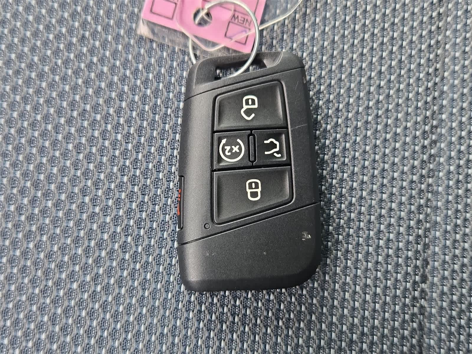 Thumbnail: 2025 Volkswagen Taos - 33