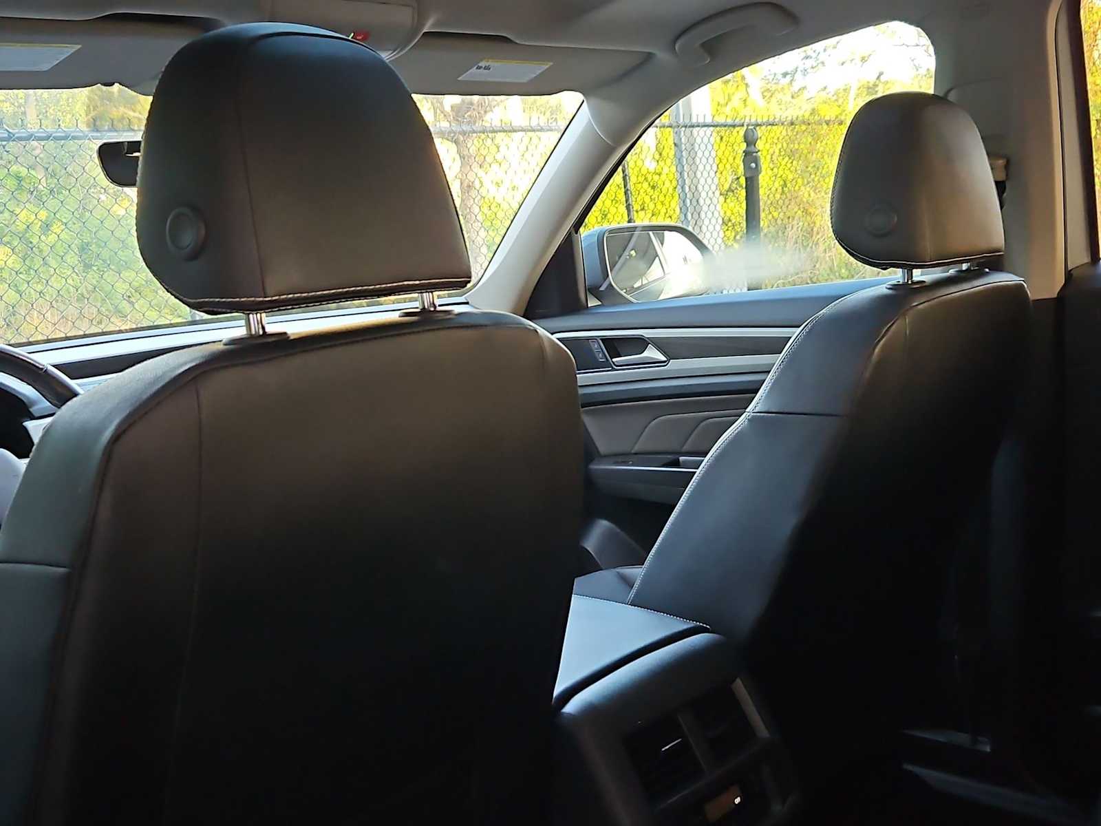 Thumbnail: 2022 Volkswagen Atlas - 19