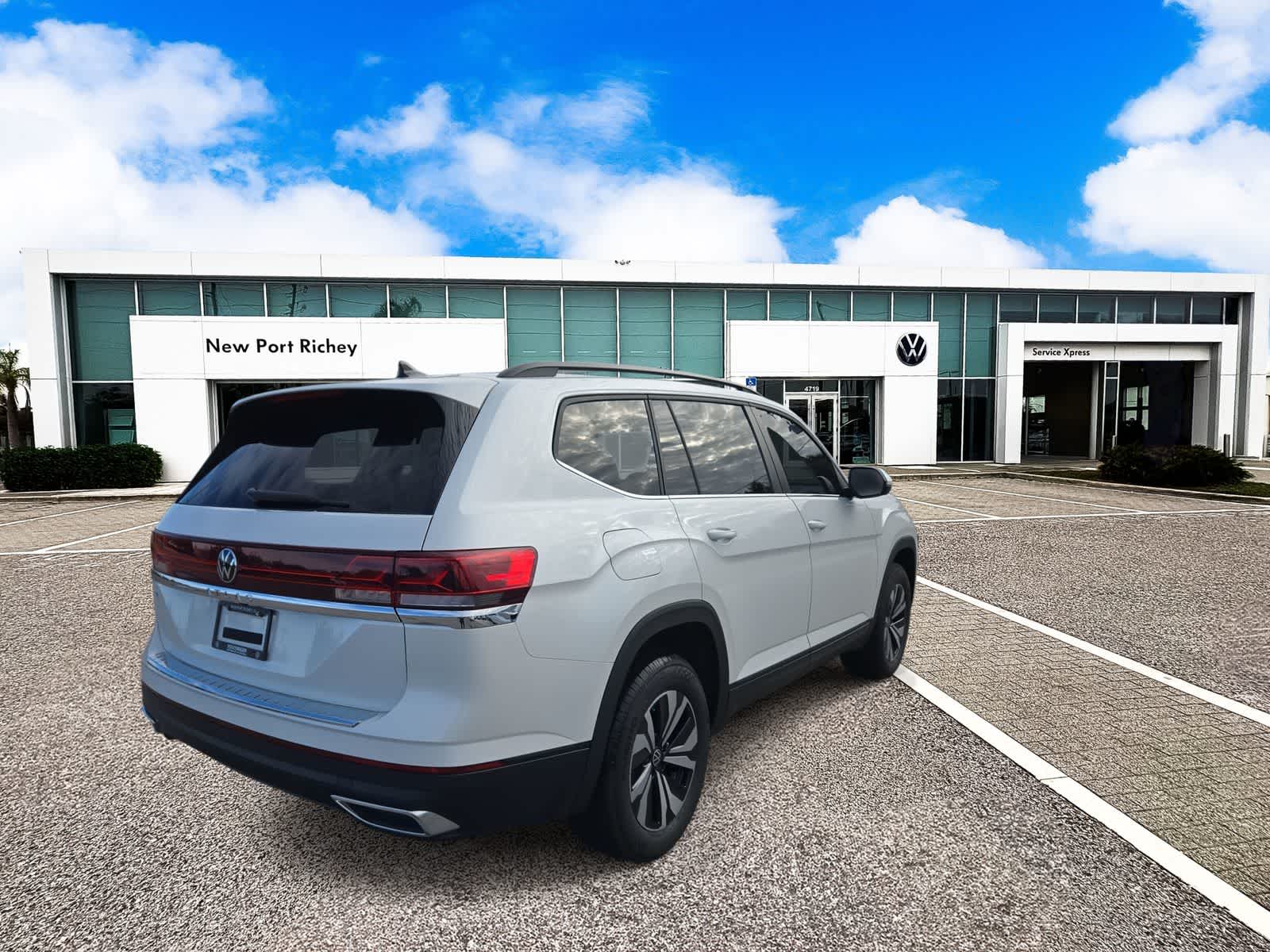 Thumbnail: 2026 Volkswagen Atlas - 8