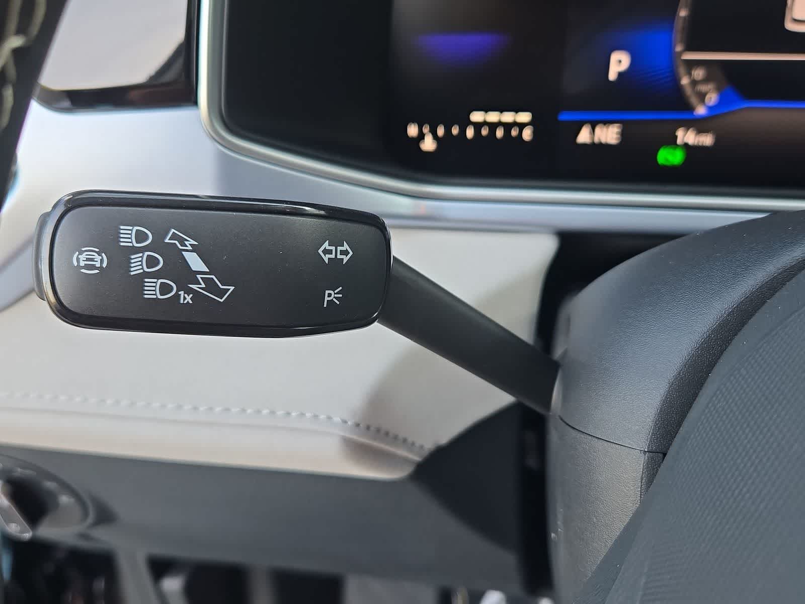 Thumbnail: 2025 Volkswagen Taos - 26