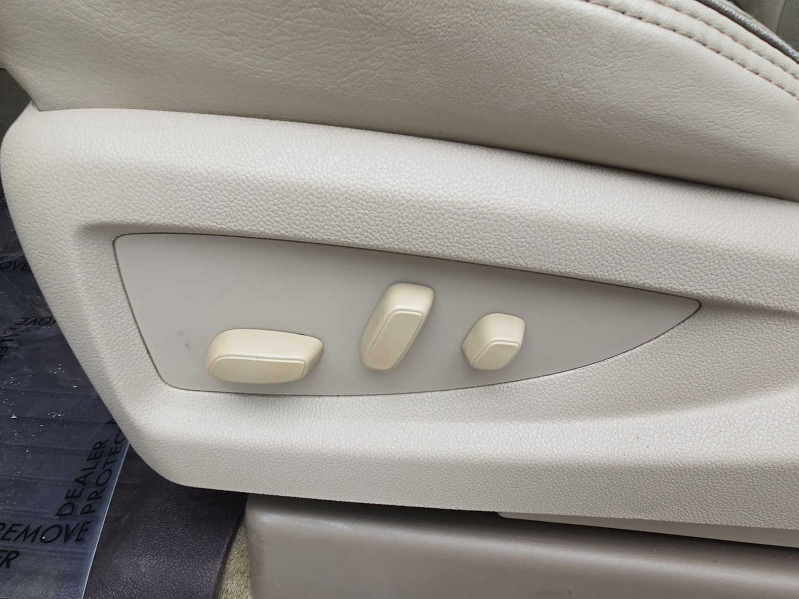 Thumbnail: 2016 GMC Yukon - 18