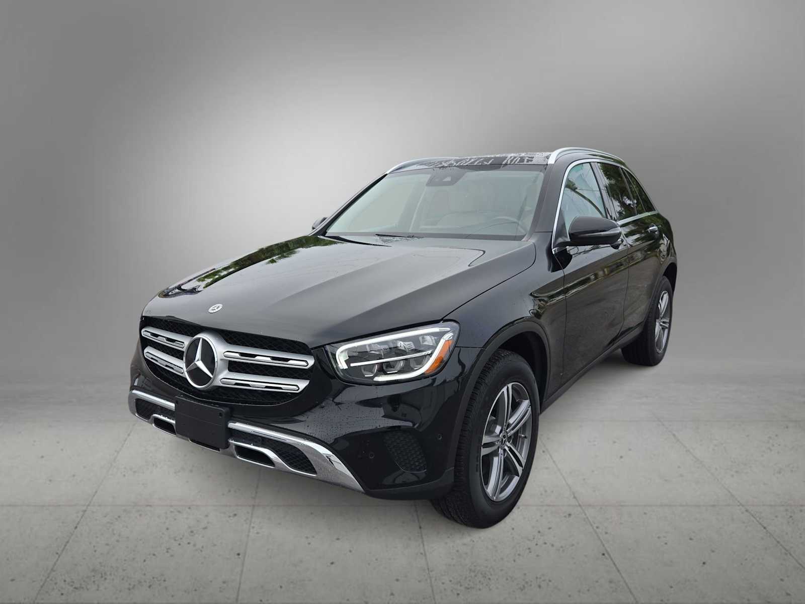 Thumbnail: 2022 Mercedes-Benz GLC - 4