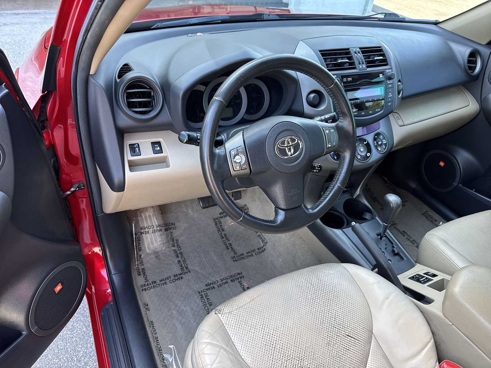 Thumbnail: 2011 Toyota RAV4 - 2