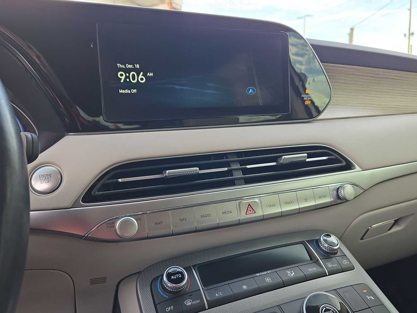 Thumbnail: 2021 Hyundai Palisade - 26