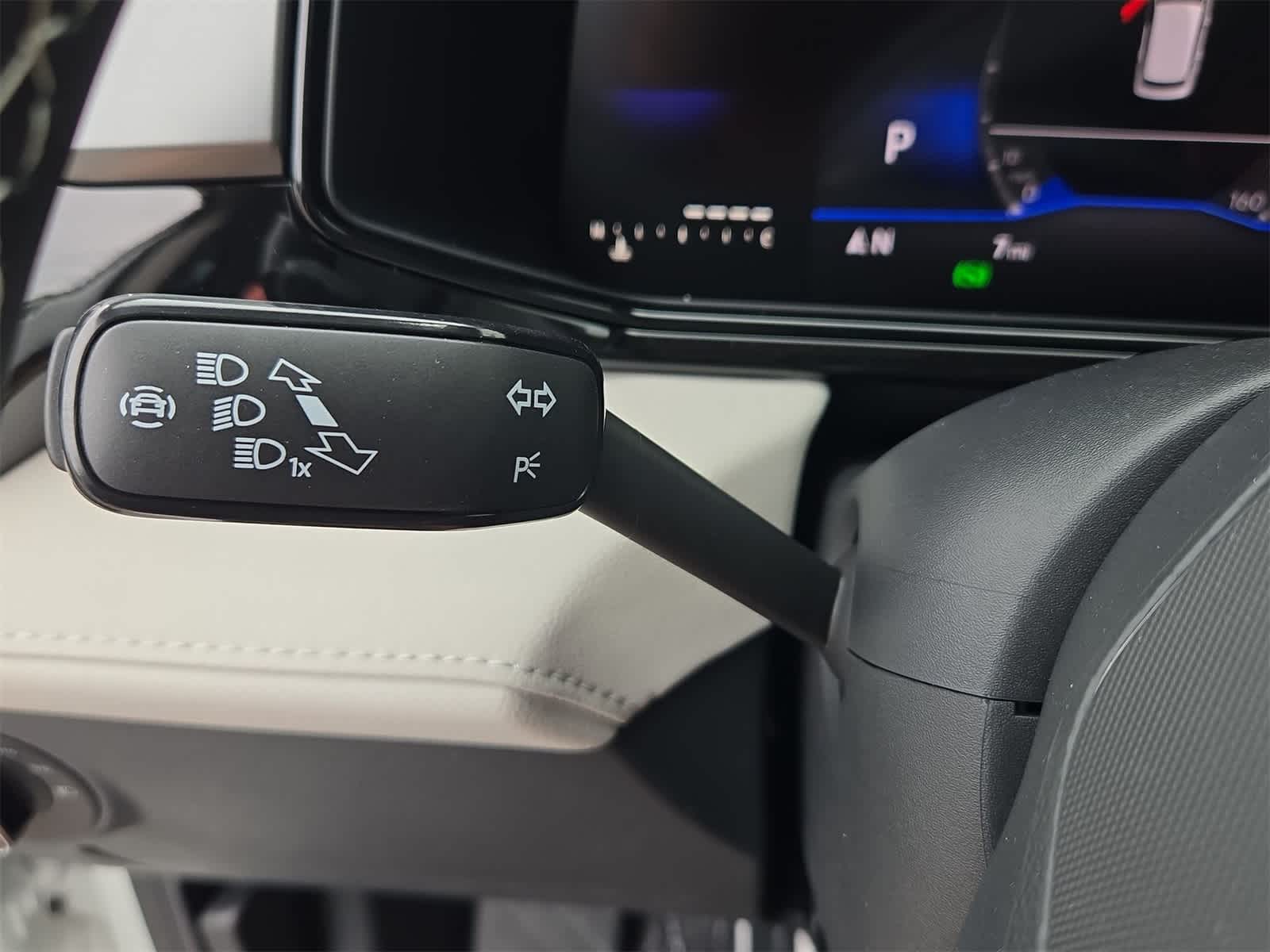 Thumbnail: 2025 Volkswagen Taos - 26