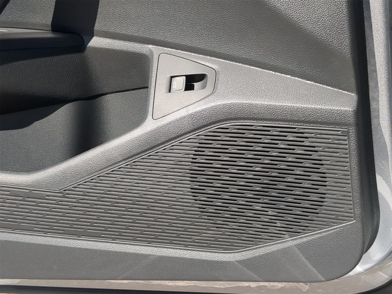 Thumbnail: 2026 Volkswagen Jetta - 30