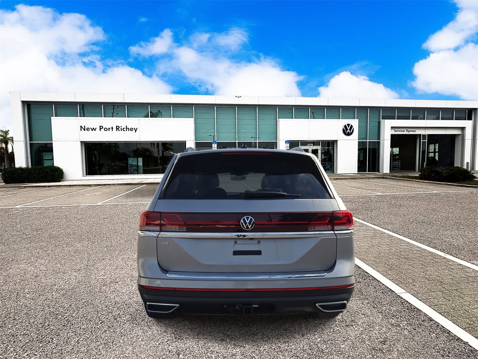 Thumbnail: 2026 Volkswagen Atlas - 7