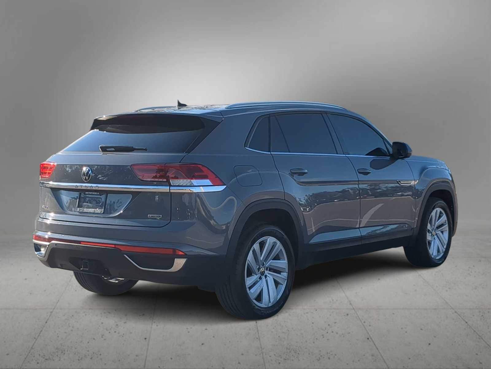 Thumbnail: 2022 Volkswagen Atlas - 8