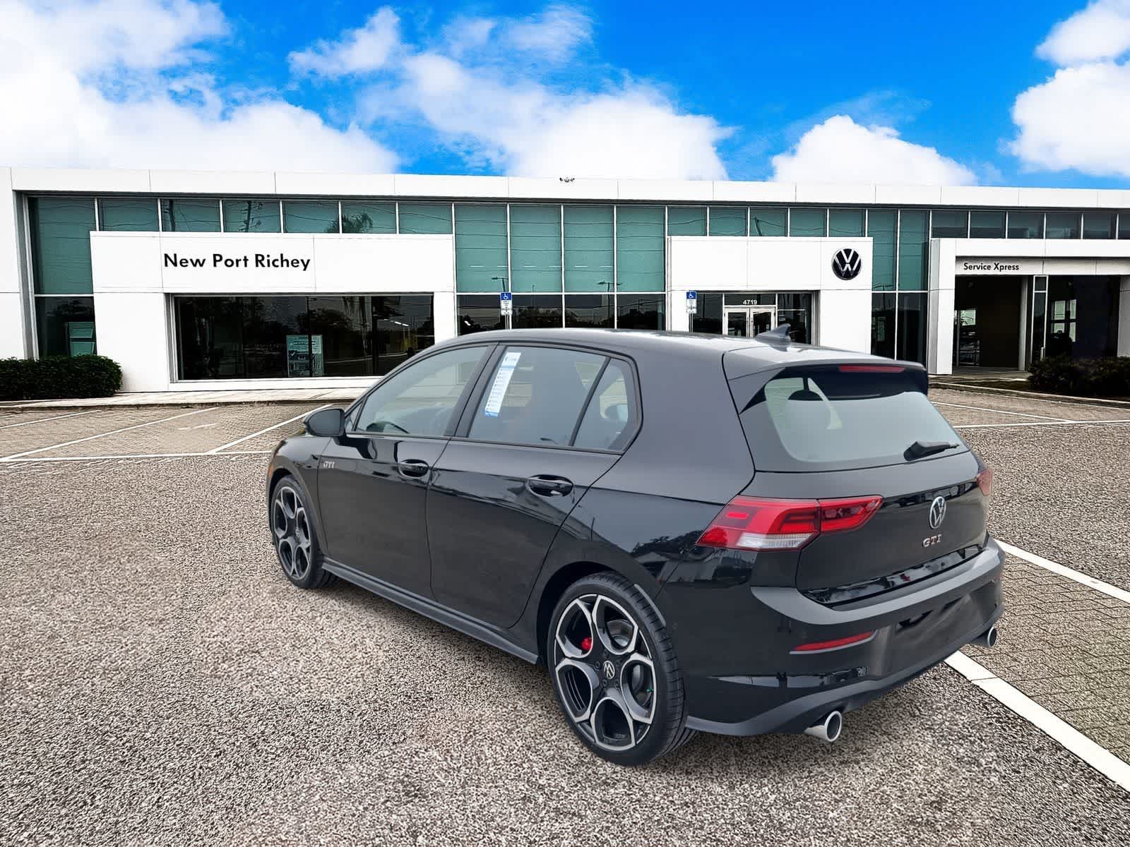 Thumbnail: 2026 Volkswagen Golf - 6