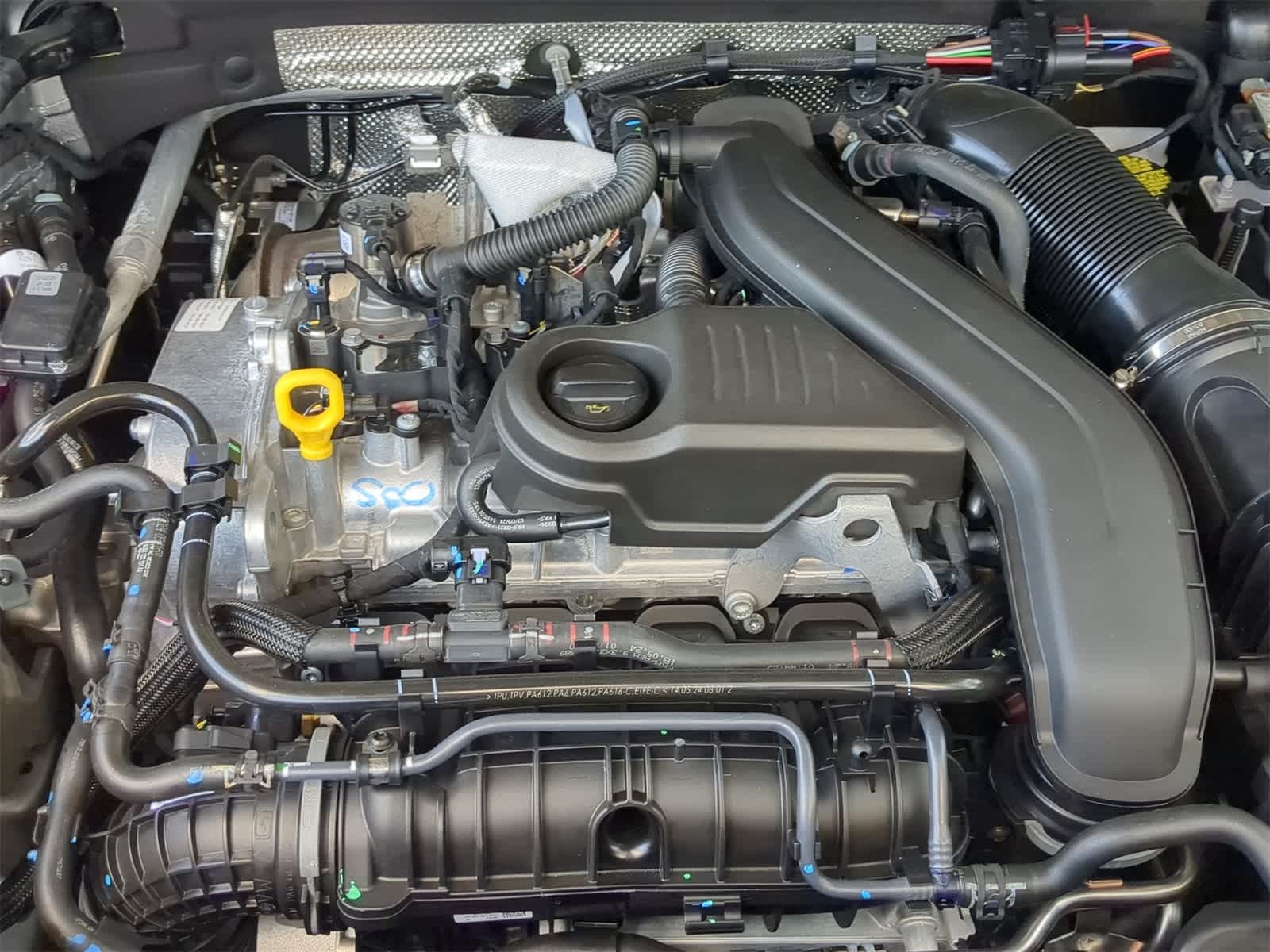 Thumbnail: 2025 Volkswagen Taos - 15