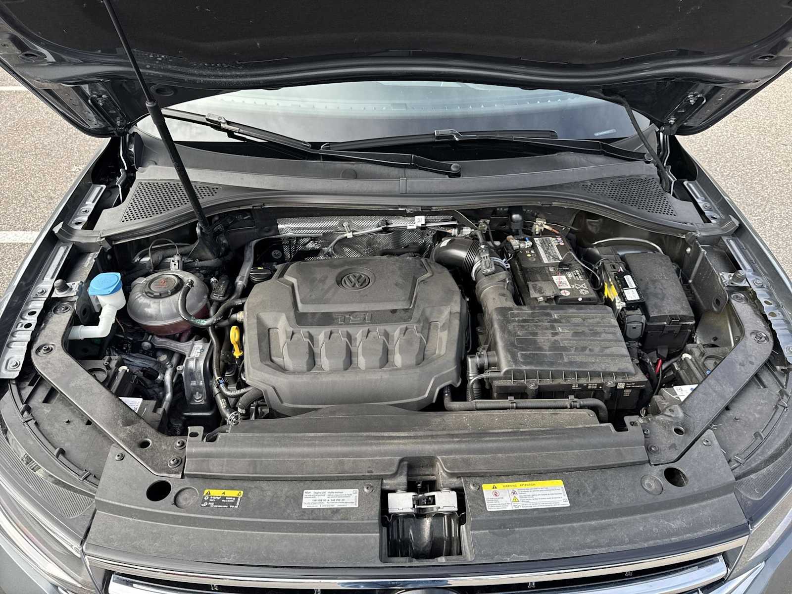 Thumbnail: 2022 Volkswagen Tiguan - 13