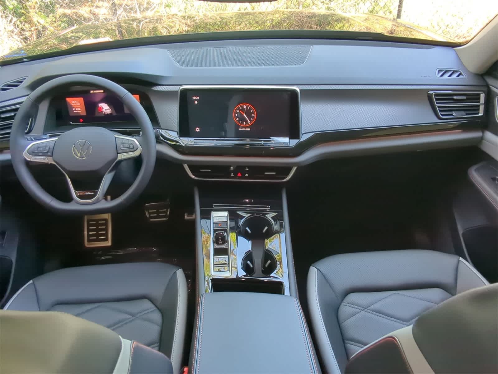 Thumbnail: 2025 Volkswagen Atlas - 15