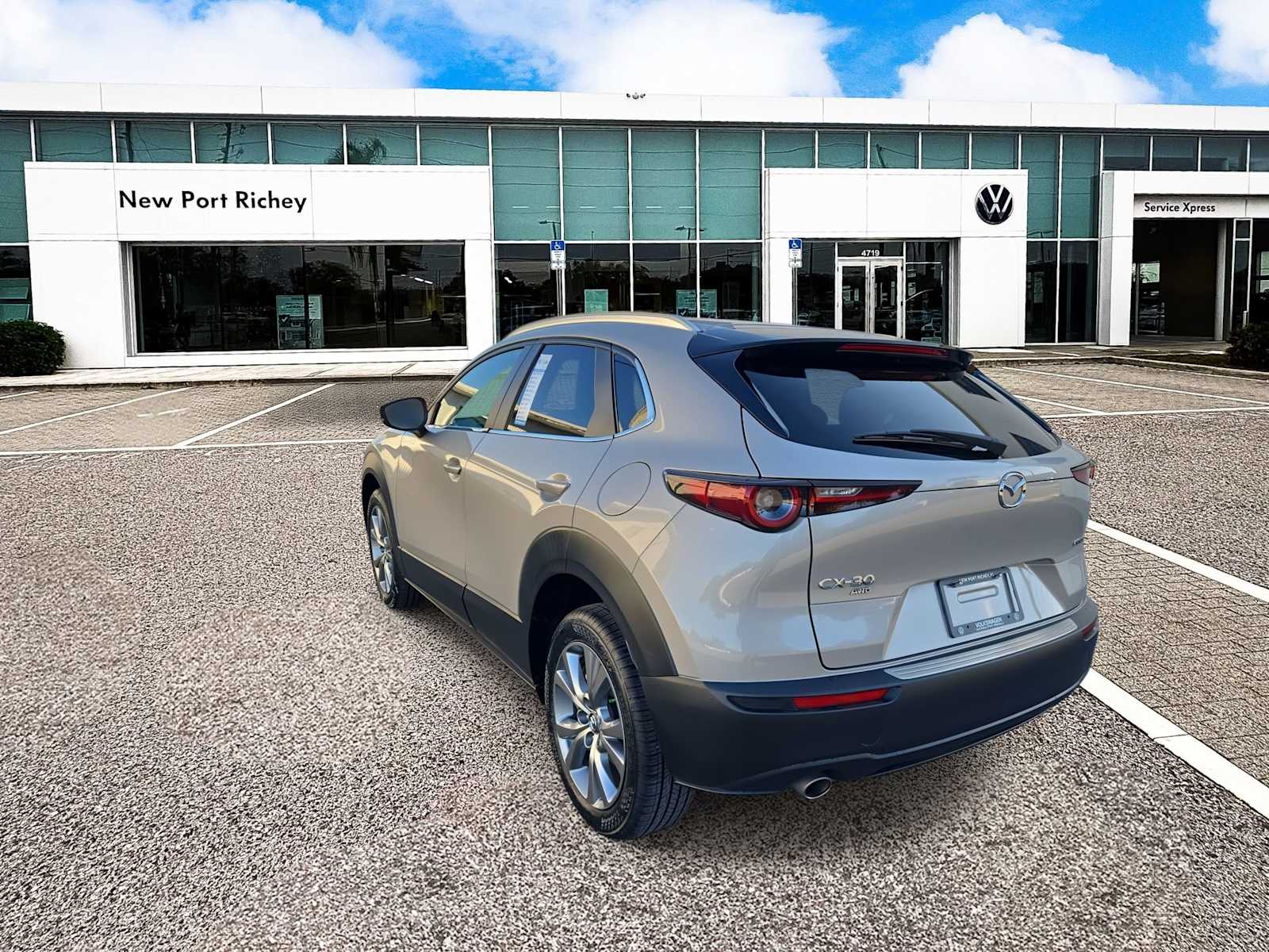 Thumbnail: 2023 Mazda CX-30 - 6