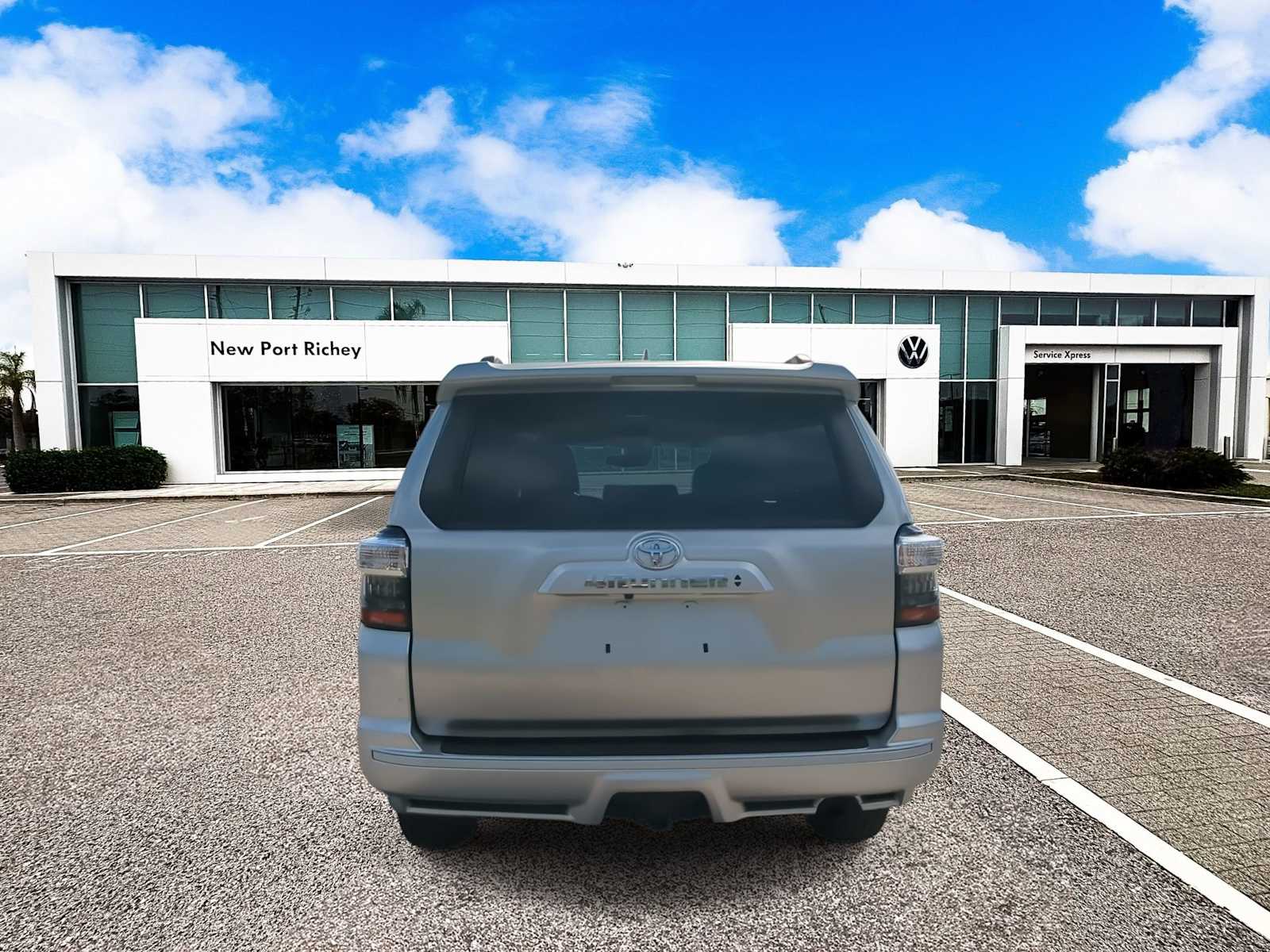 Thumbnail: 2022 Toyota 4Runner - 7