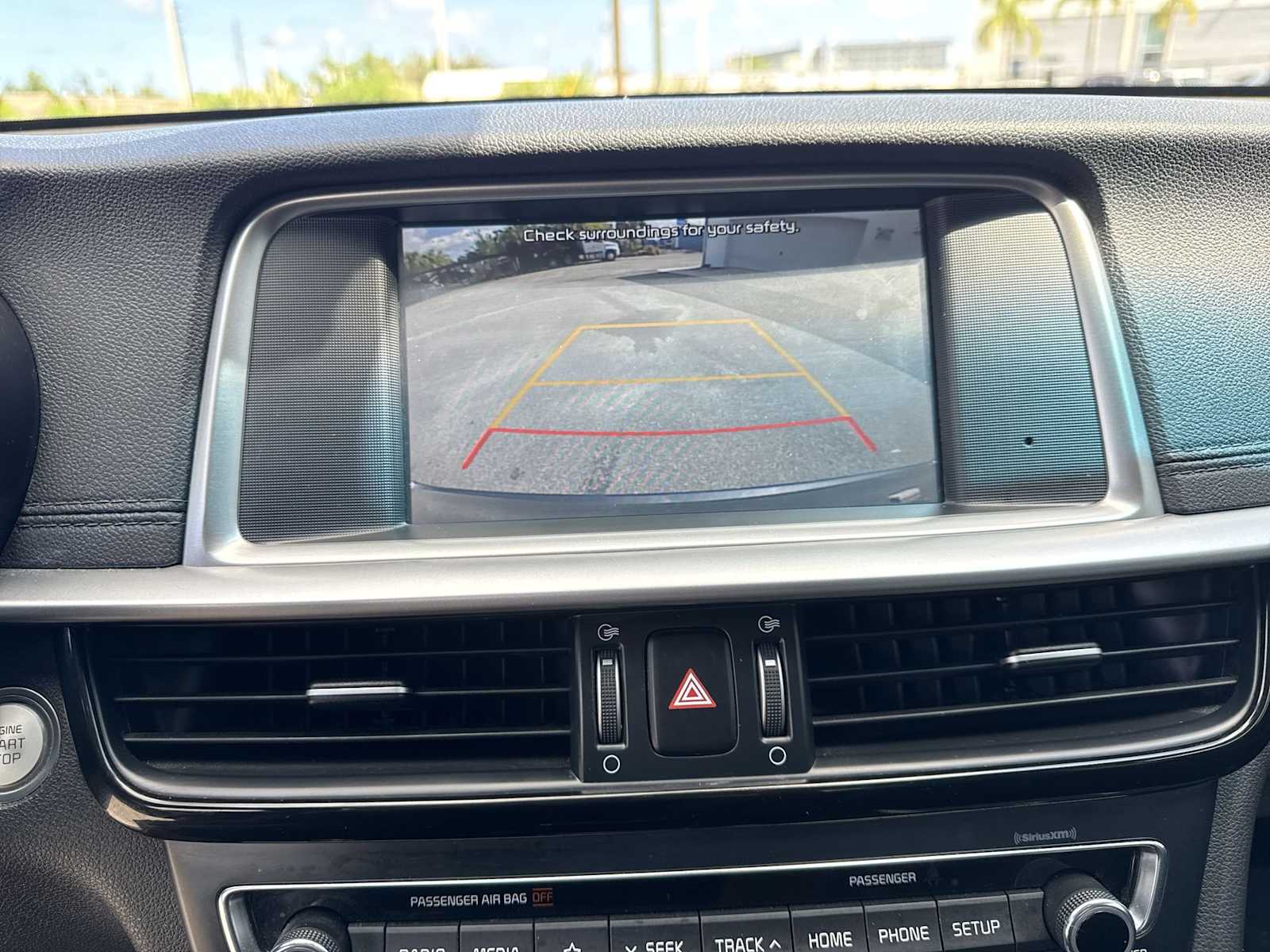 Thumbnail: 2019 Kia Optima - 28