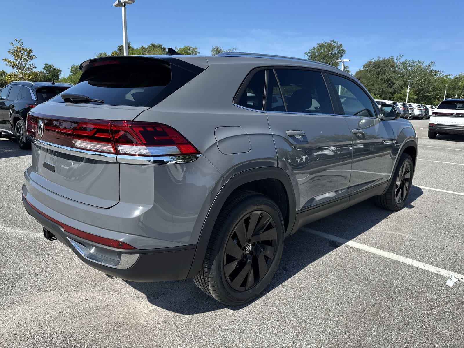 Thumbnail: 2026 Volkswagen Atlas - 6
