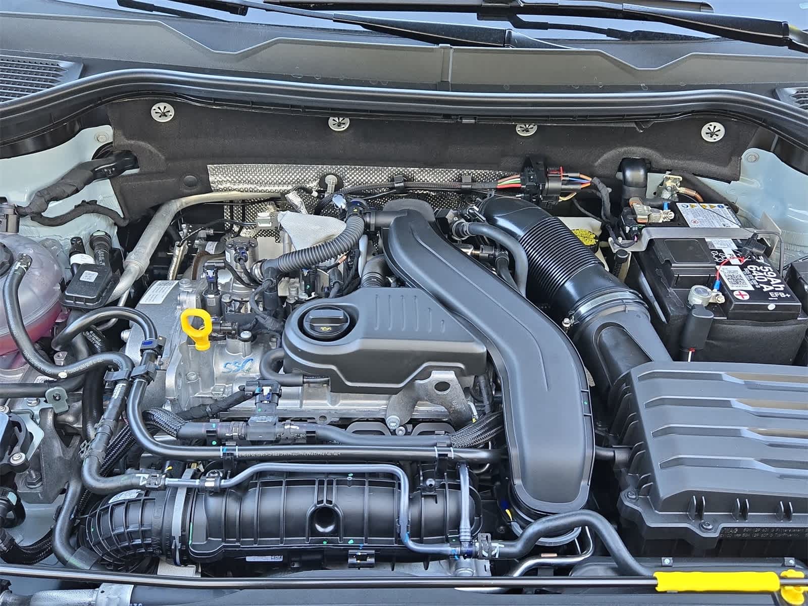 Thumbnail: 2025 Volkswagen Taos - 15