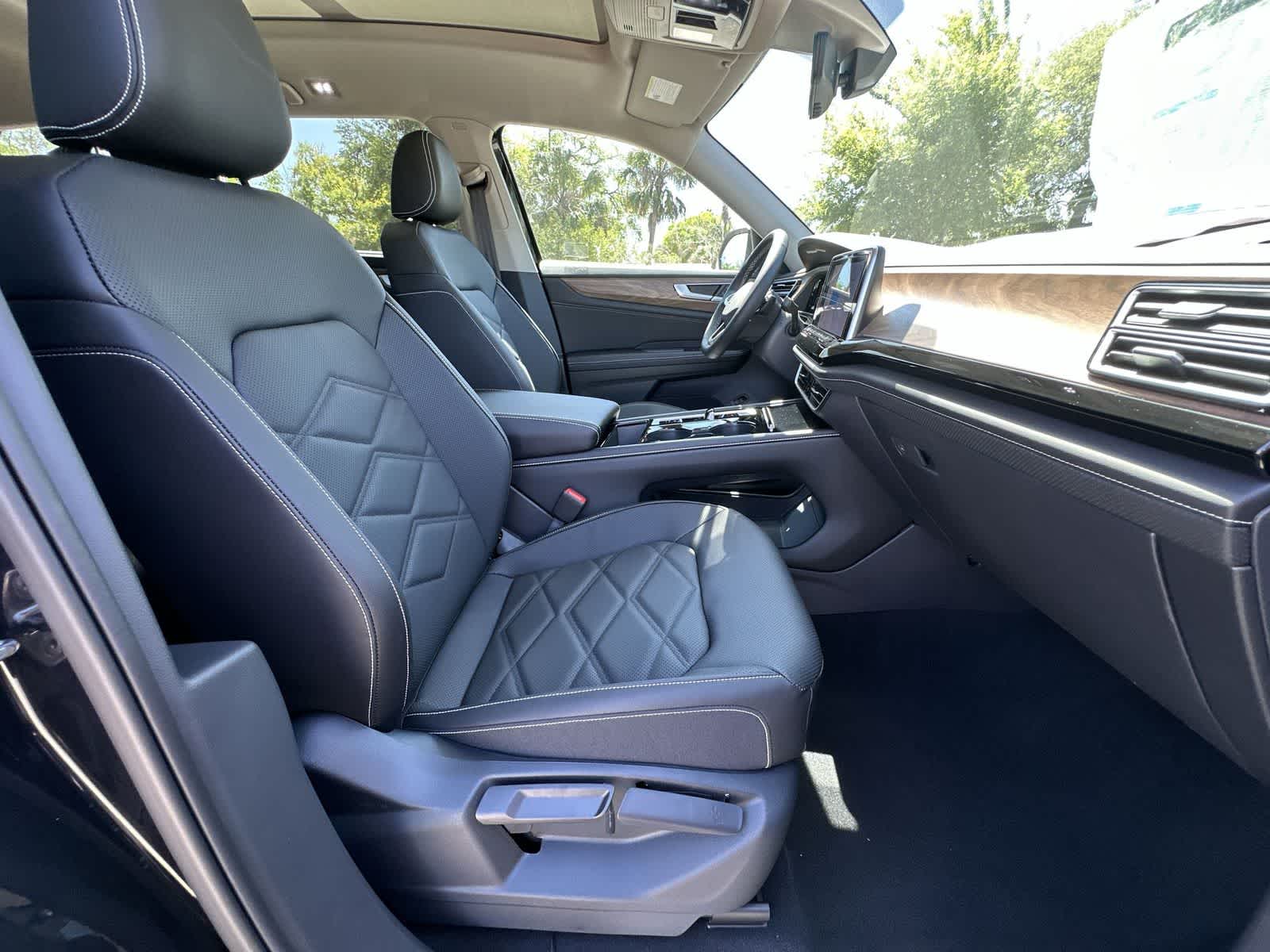 Thumbnail: 2026 Volkswagen Atlas - 21