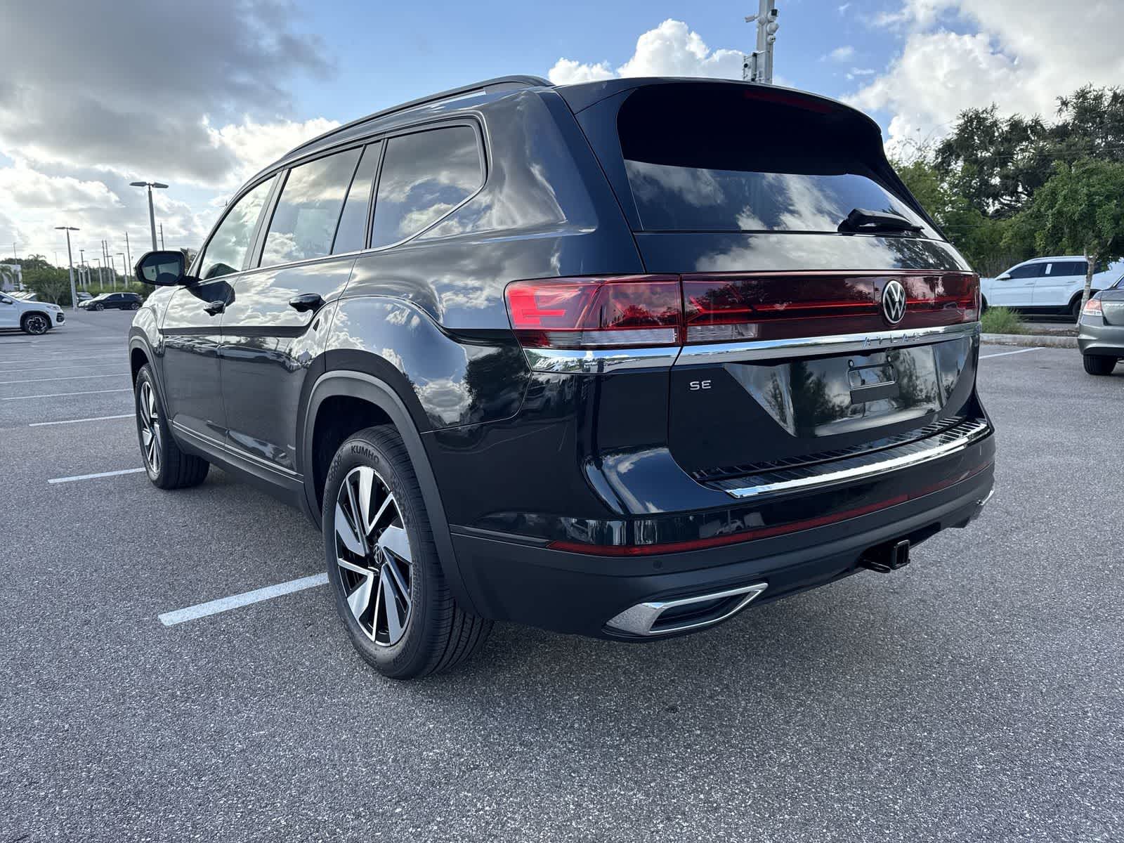 Thumbnail: 2026 Volkswagen Atlas - 4