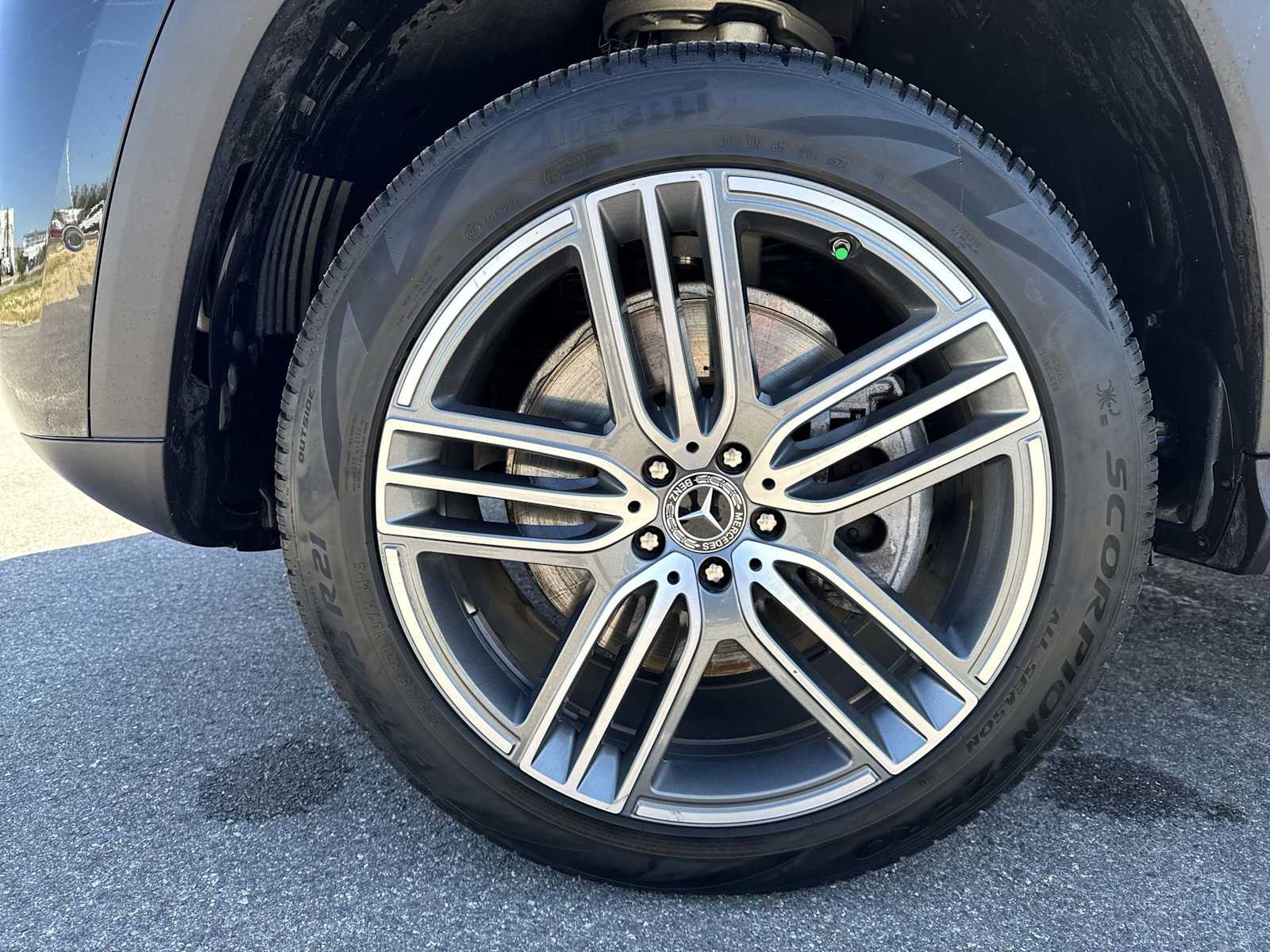 Thumbnail: 2025 Mercedes-Benz GLS - 12