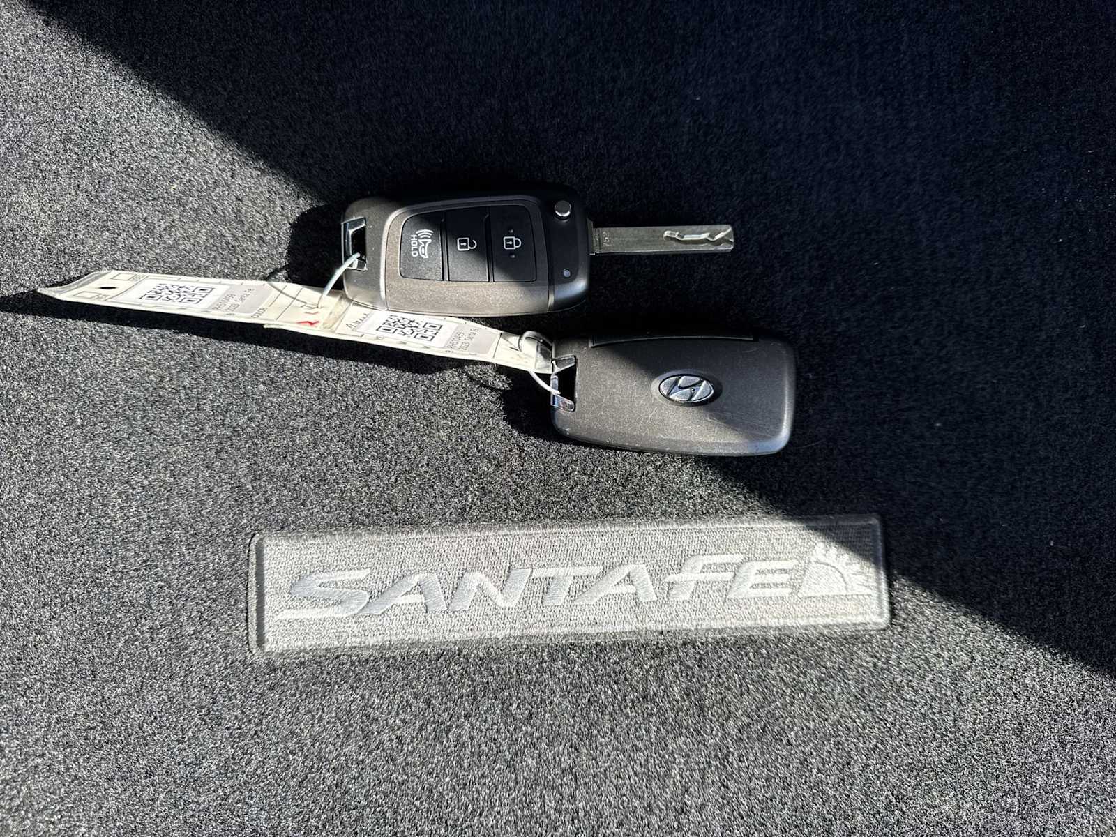 Thumbnail: 2023 Hyundai Santa Fe - 28