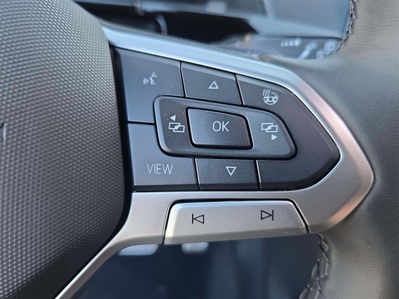 Thumbnail: 2026 Volkswagen Atlas - 24