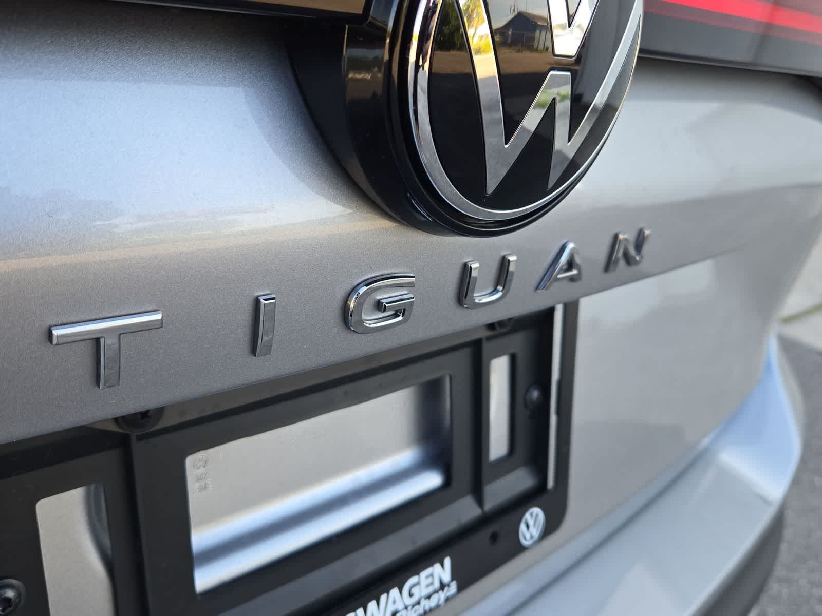 Thumbnail: 2025 Volkswagen Tiguan - 13