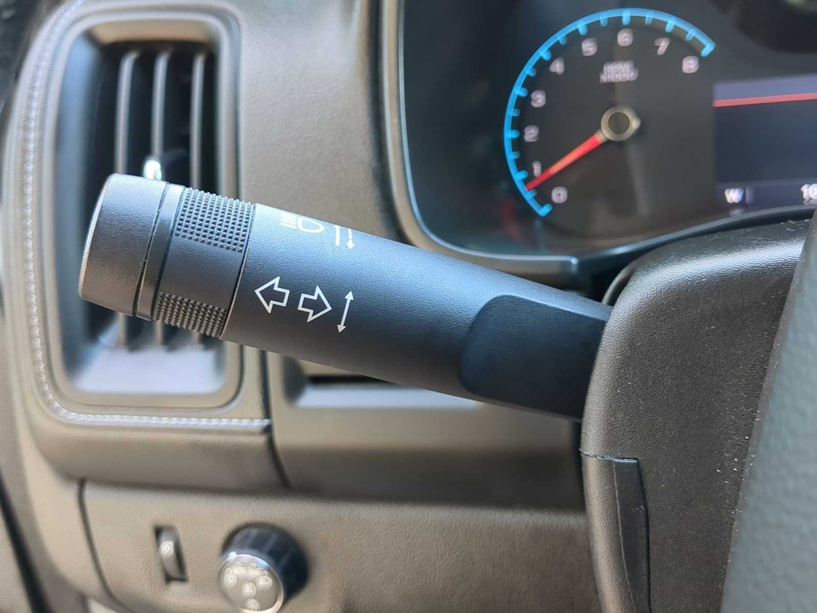 2019 GMC Canyon SLE 25