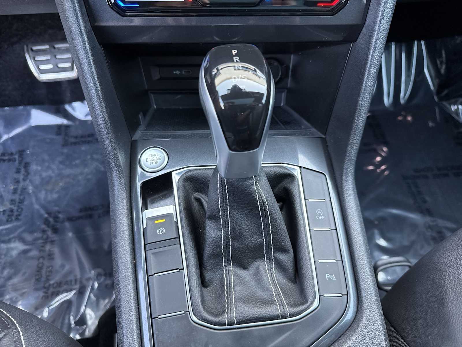 Thumbnail: 2023 Volkswagen Tiguan - 37